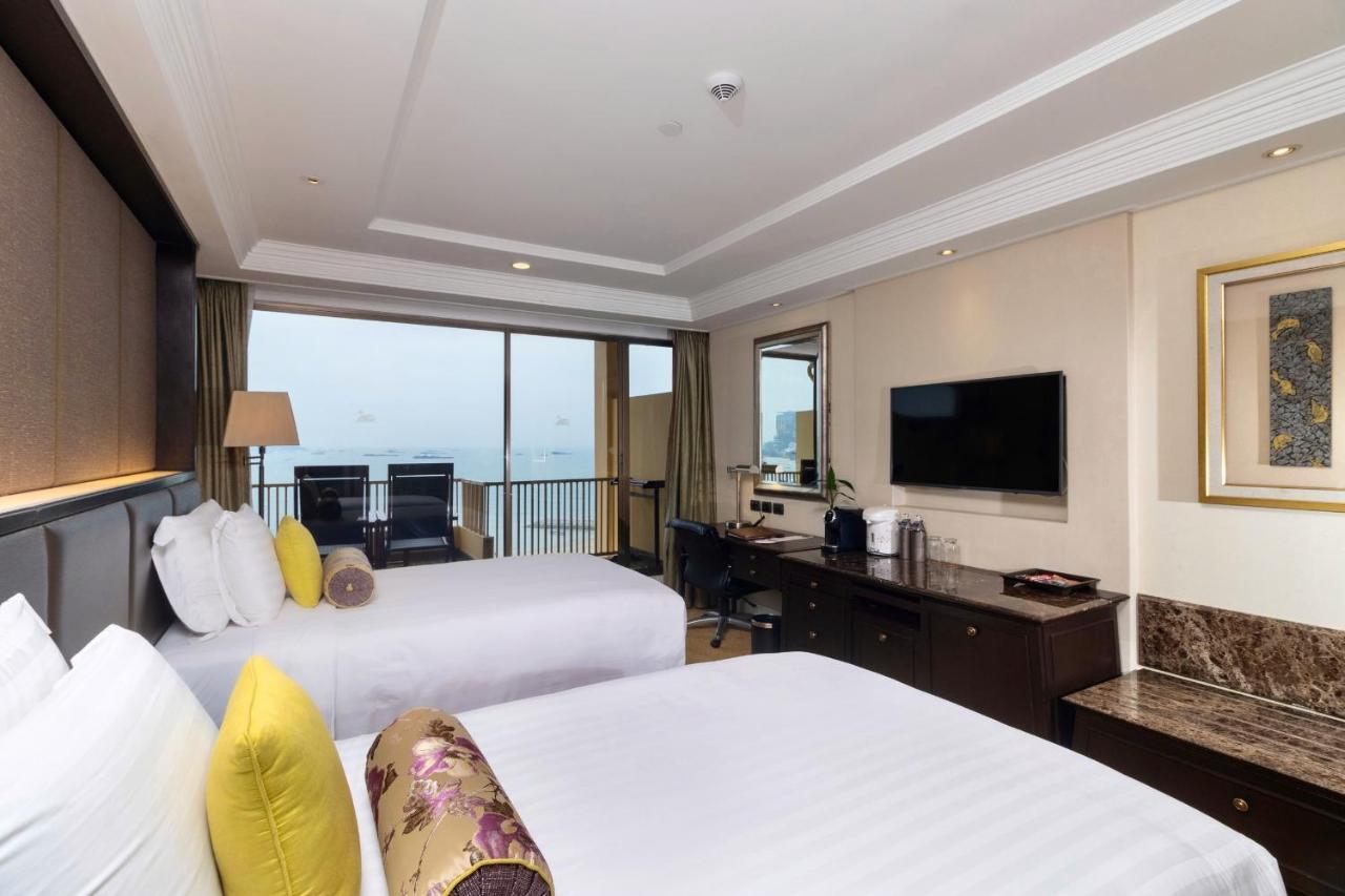 Dusit Thani Pattaya Exterior foto Deluxe Ocean View