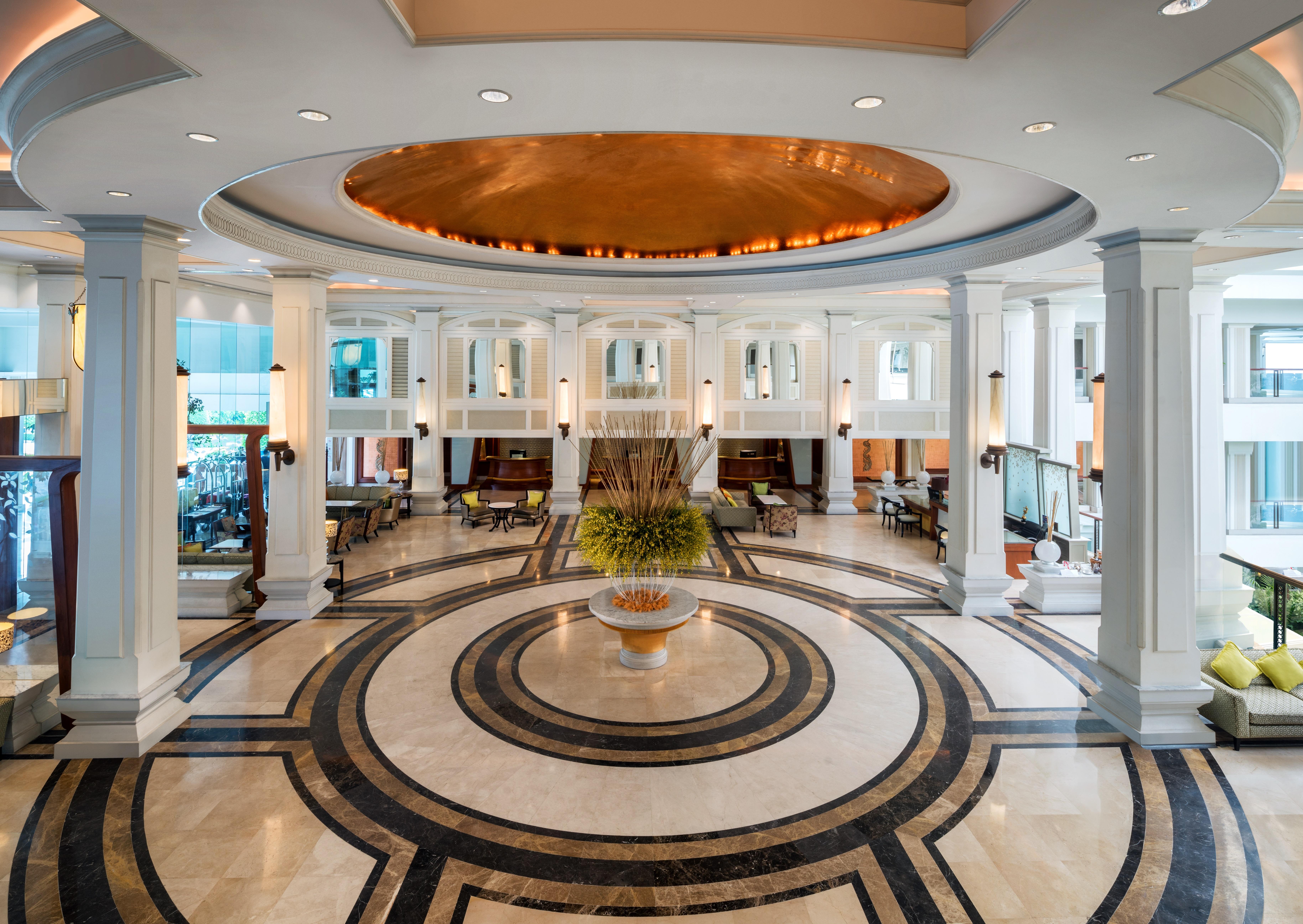 Dusit Thani Pattaya Exterior foto Lobby